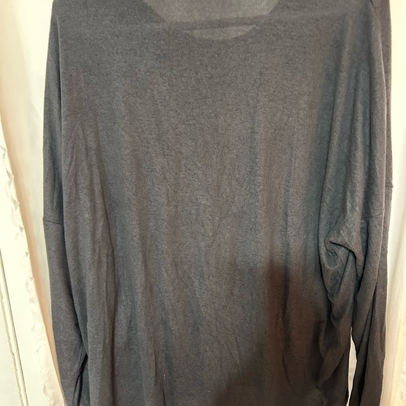 Soyaconcept Elegant Charcoal Long Sleeve woman’s sweater- new or lightly used - Picture 8 of 10